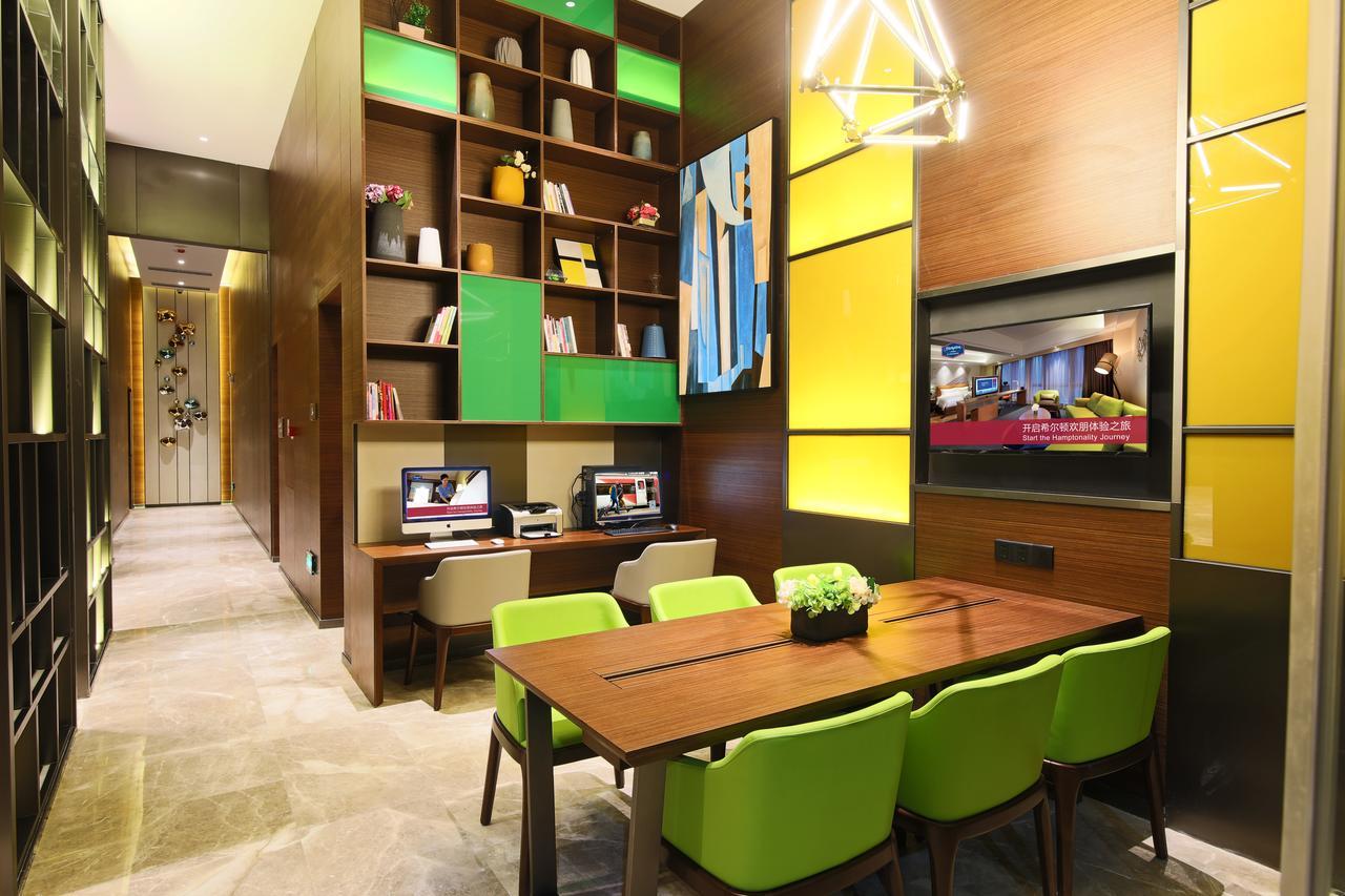 Hampton By Hilton Qujin Hotel Qujing Eksteriør bilde